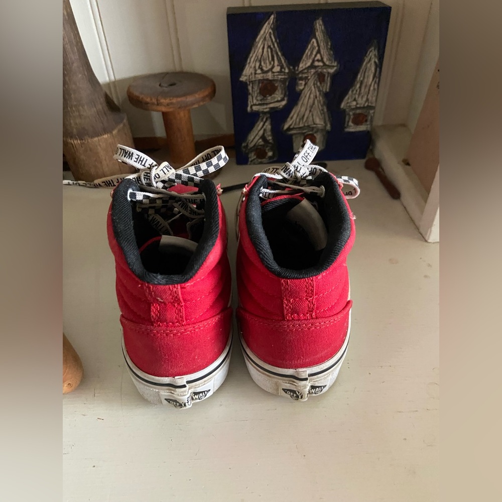 Vans - Picture 3 of 4